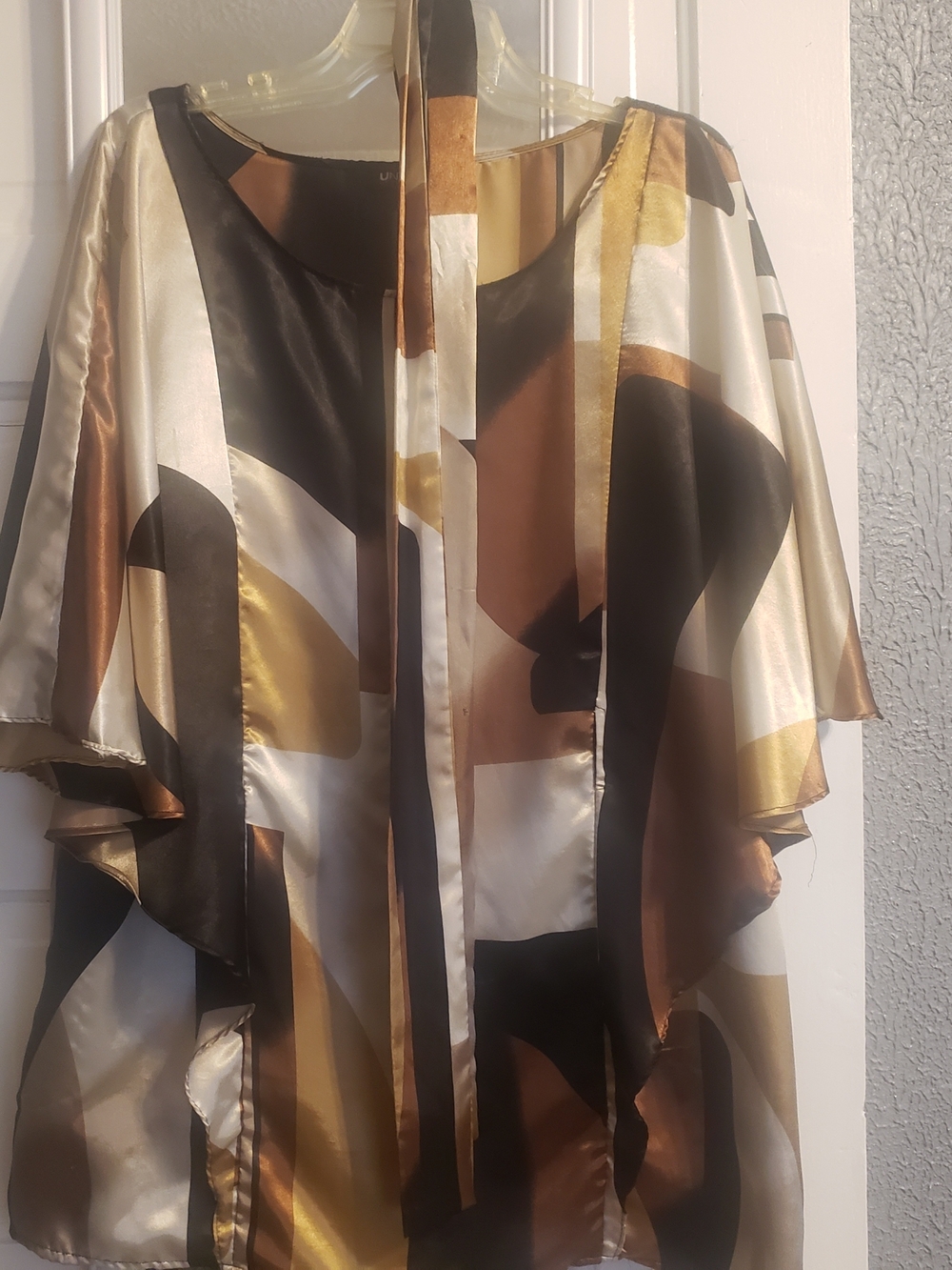 Unique Spectrum Satin Colorblock Top in Black, Gold & Brown